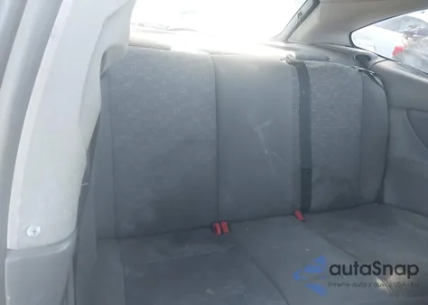 2004 Ford Focus Zx3 z USA, uszkodzony, nr VIN 3FAFP31Z14R113679